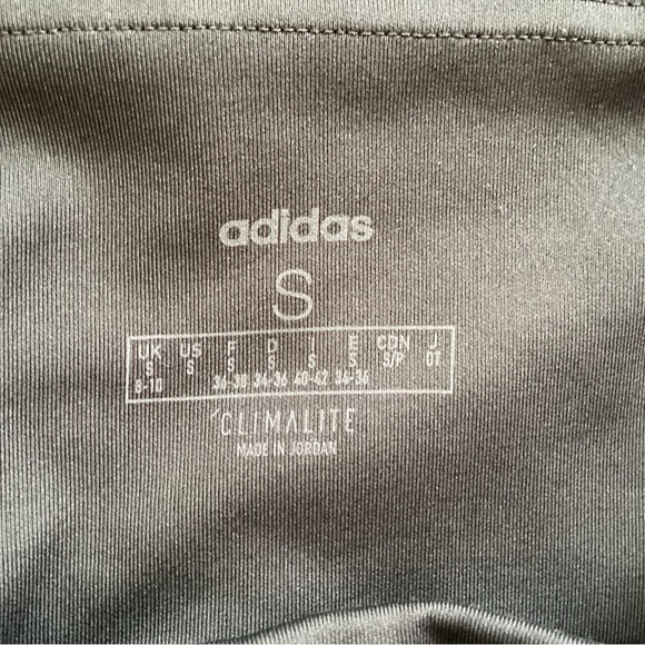 Adidas leggings. - Picture 3 of 5